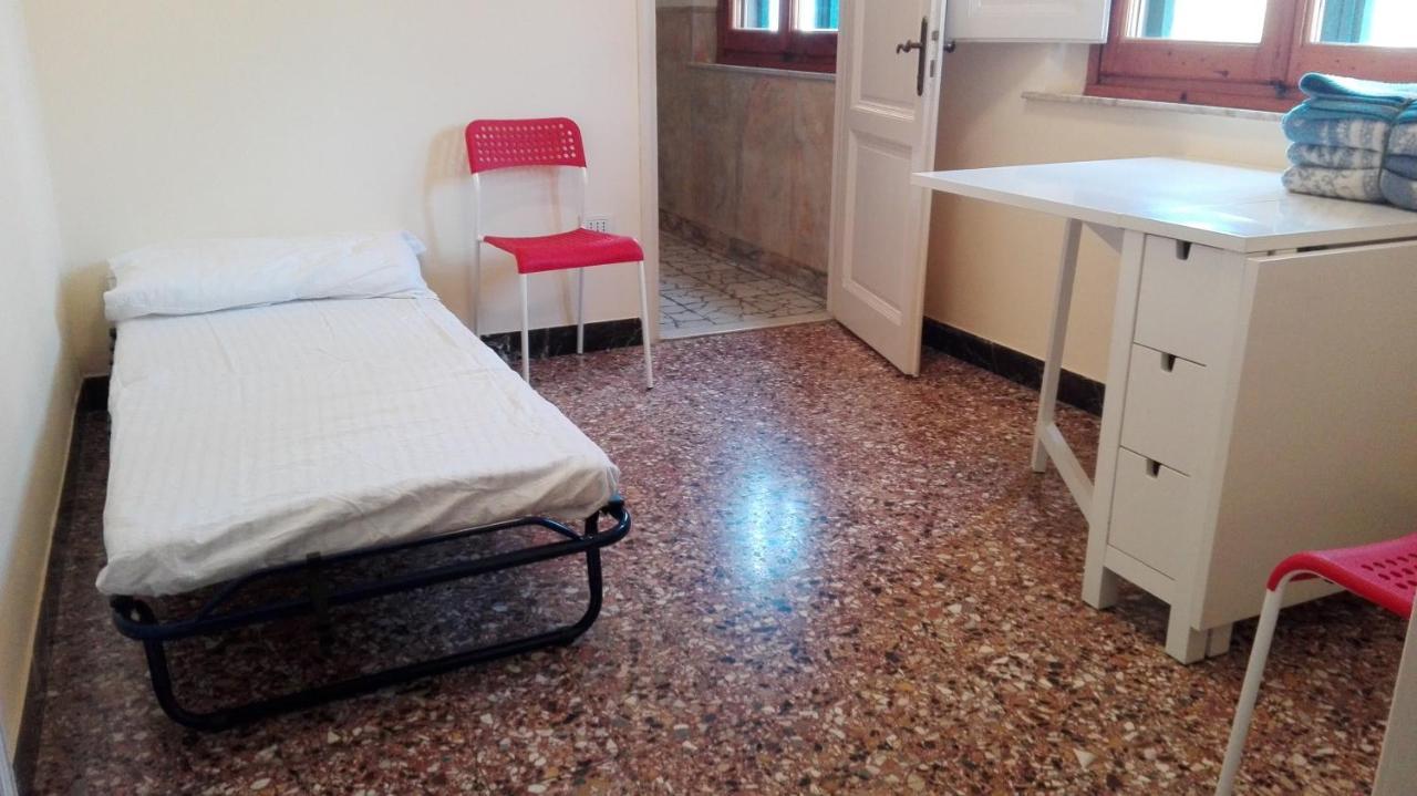 Casa Storica E Confortevole Empoli Exteriör bild